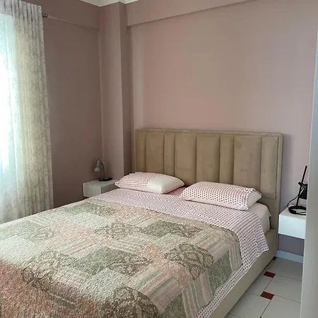 Gem Seaview Sarande- Amazing Penthouse Appartamento