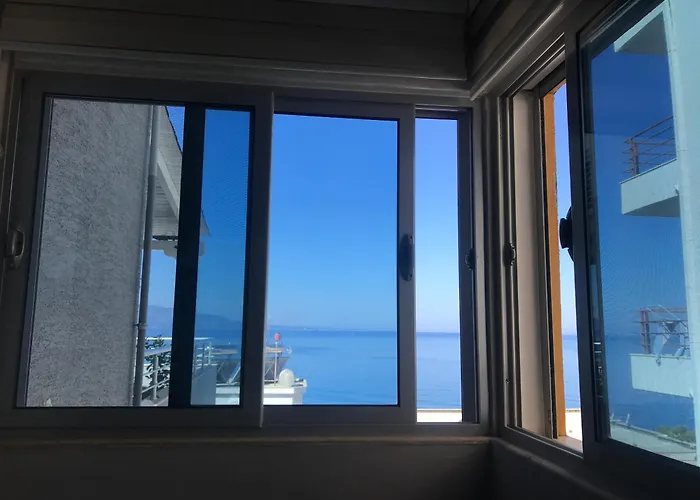 Apartman Gem Seaview Sarande- Amazing Penthouse